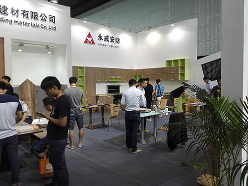 公司富名峰副總經(jīng)理率隊參加 第十八屆中國建博會 公司富名峰副總經(jīng)理率隊參加 第十八屆中國建博會